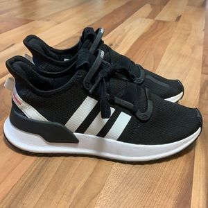 Adidas Originals U Path Tennis Shoe